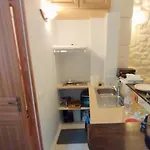 17m2 St Germain Des Pres شقة باريس